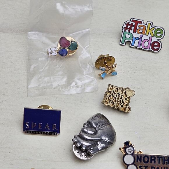 Lot of Pins 11 Mixed Label New Jersey Minnesota Angel Pride Heart Balloons Bird - Picture 2 of 4